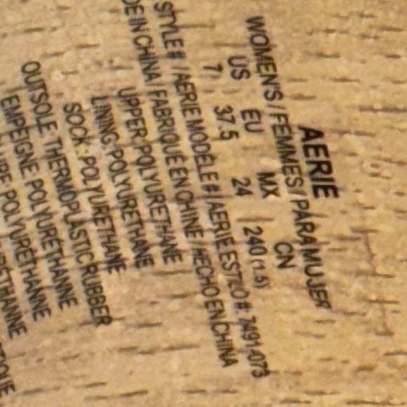 Aerie Clogs Slip On Shoe, sz 7 - Picture 7 of 7